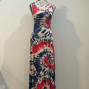 Elegant Tie-Dye Maxi Dress